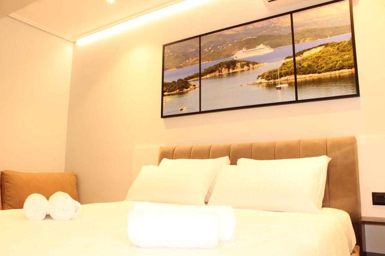 Bebi Hotel And Apartments Saranda Extérieur photo