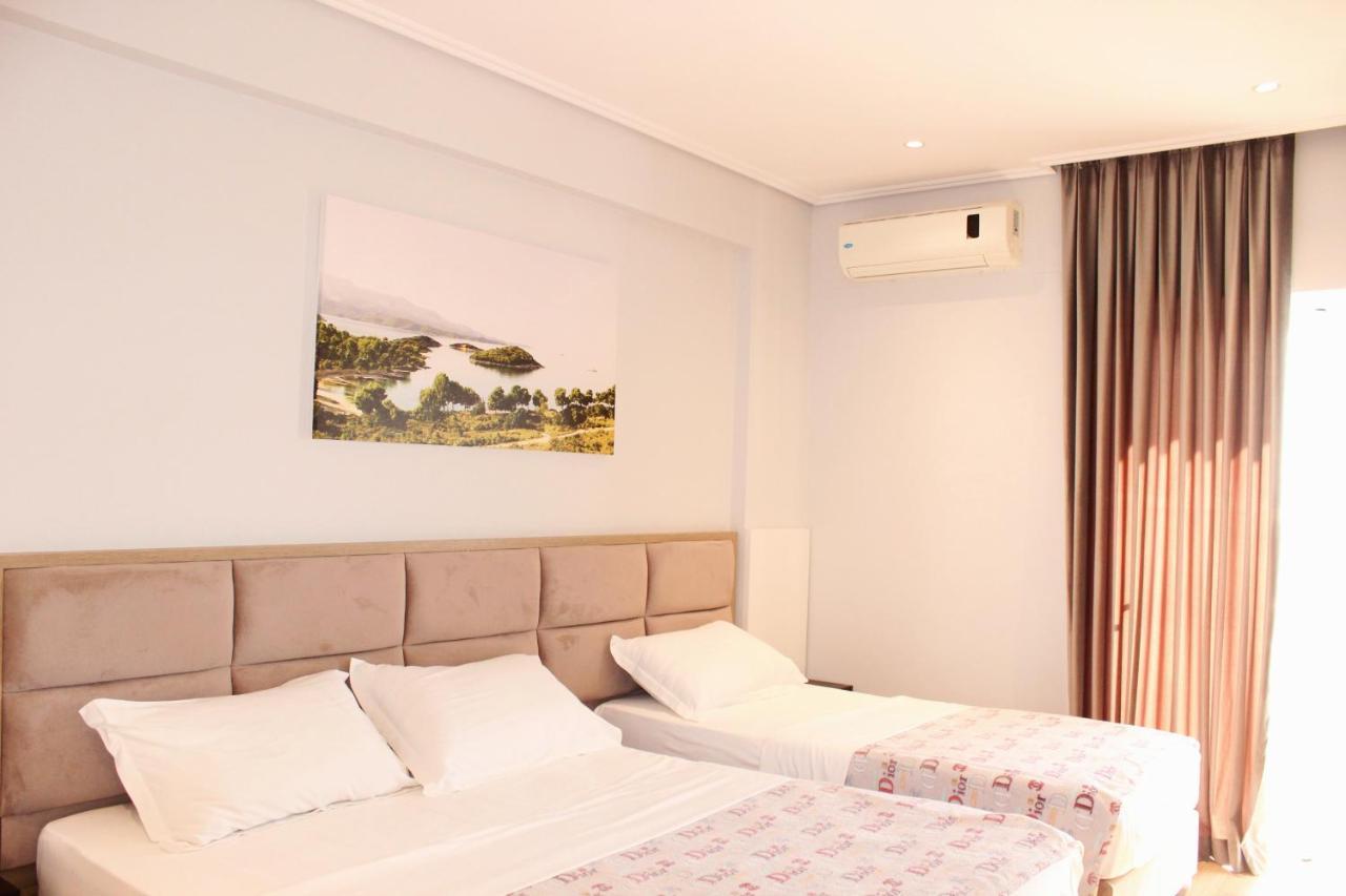 Bebi Hotel And Apartments Saranda Extérieur photo
