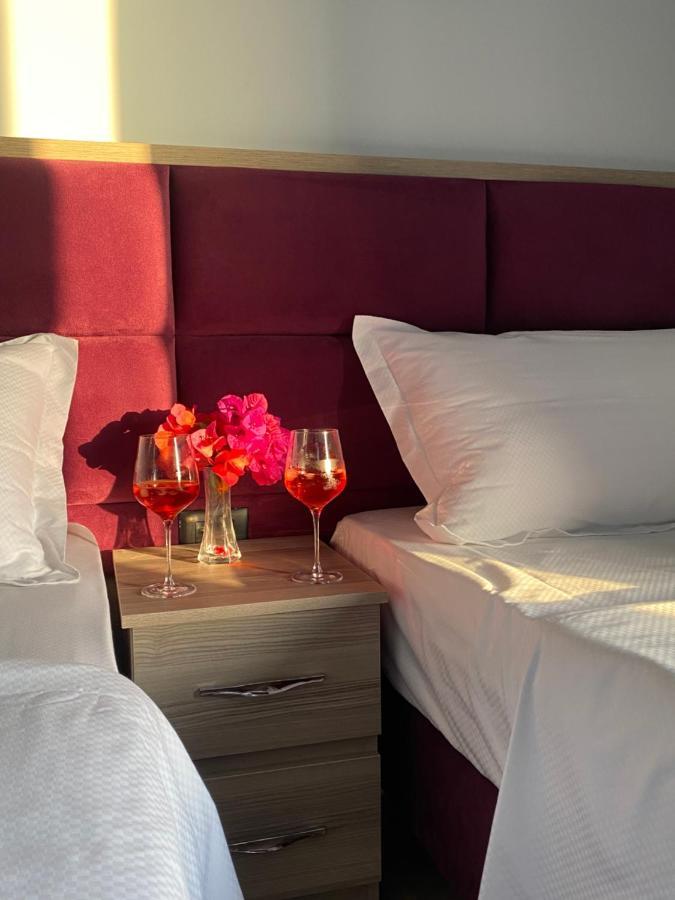 Bebi Hotel And Apartments Saranda Extérieur photo