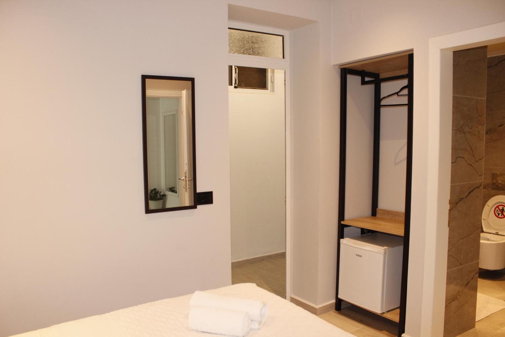 Bebi Hotel And Apartments Saranda Extérieur photo