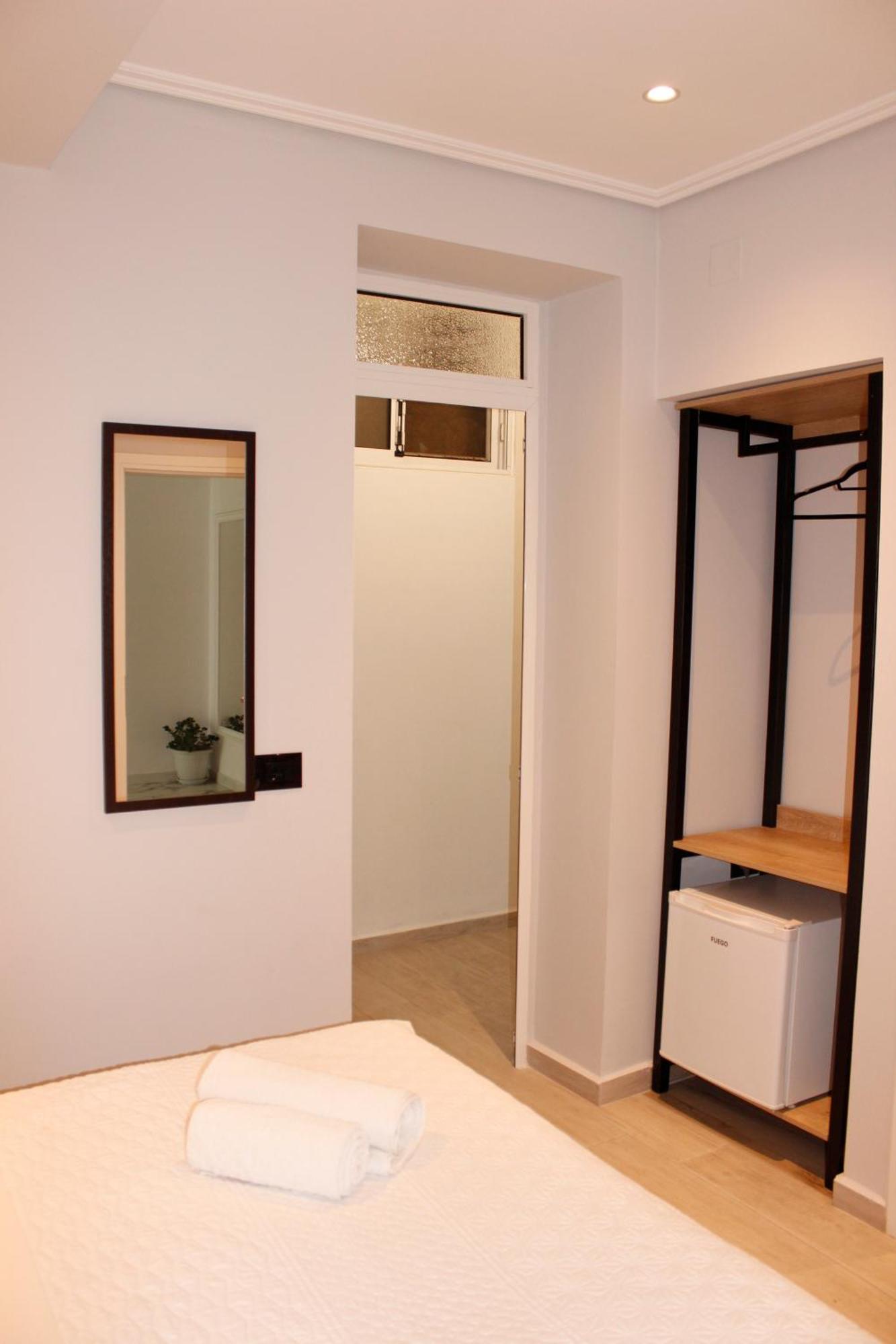 Bebi Hotel And Apartments Saranda Extérieur photo