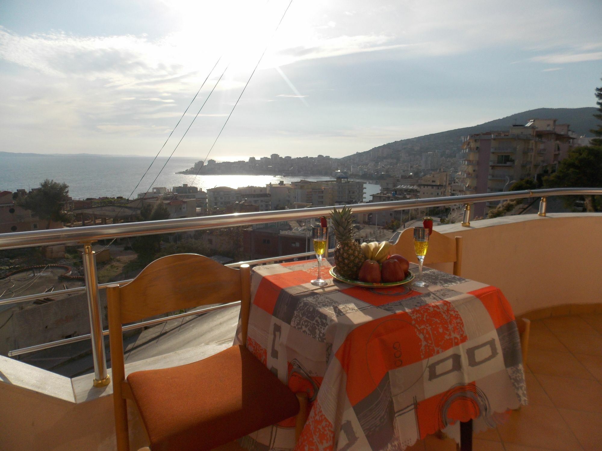 Bebi Hotel And Apartments Saranda Extérieur photo